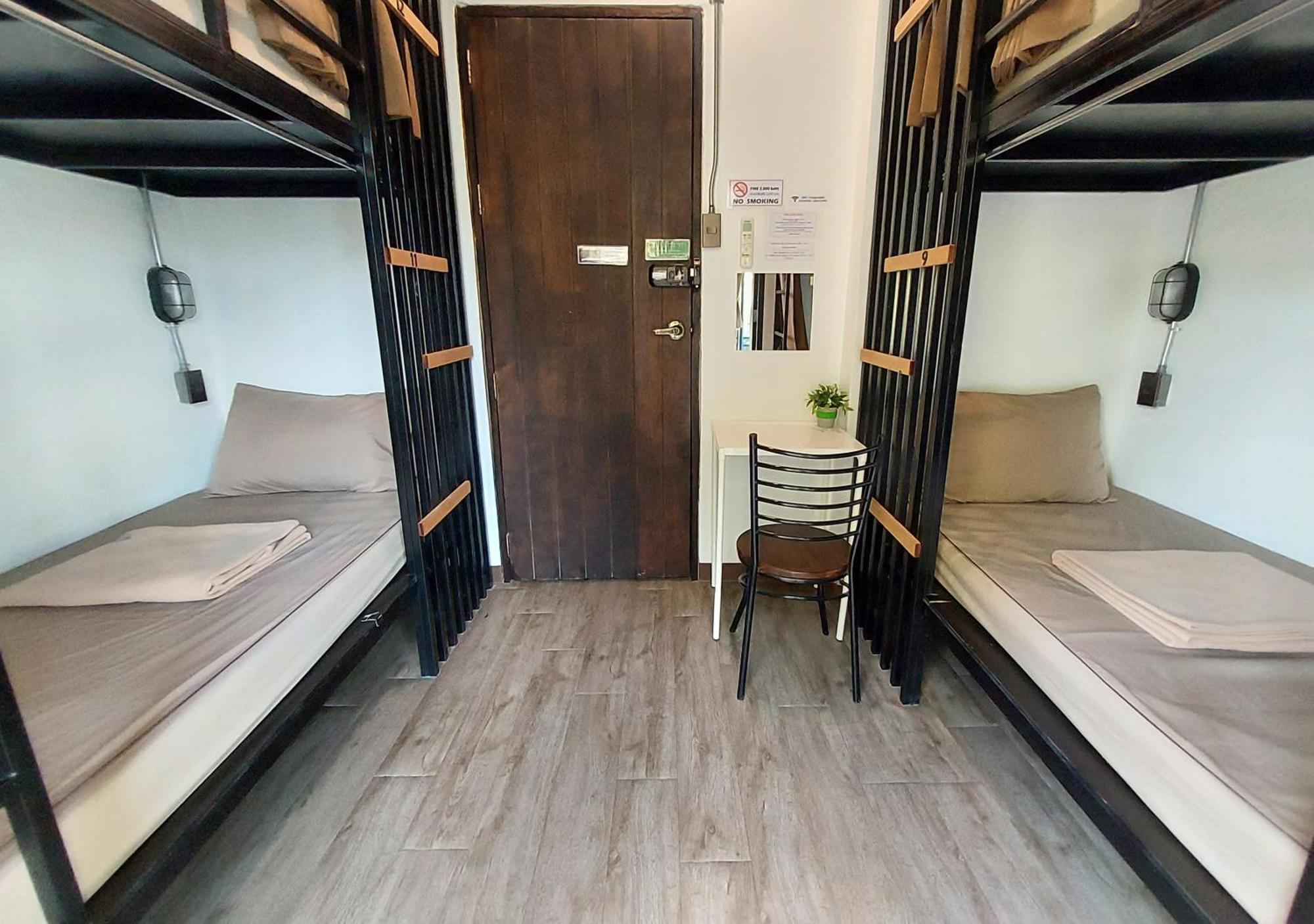 Feel Good Hostel Bangkok