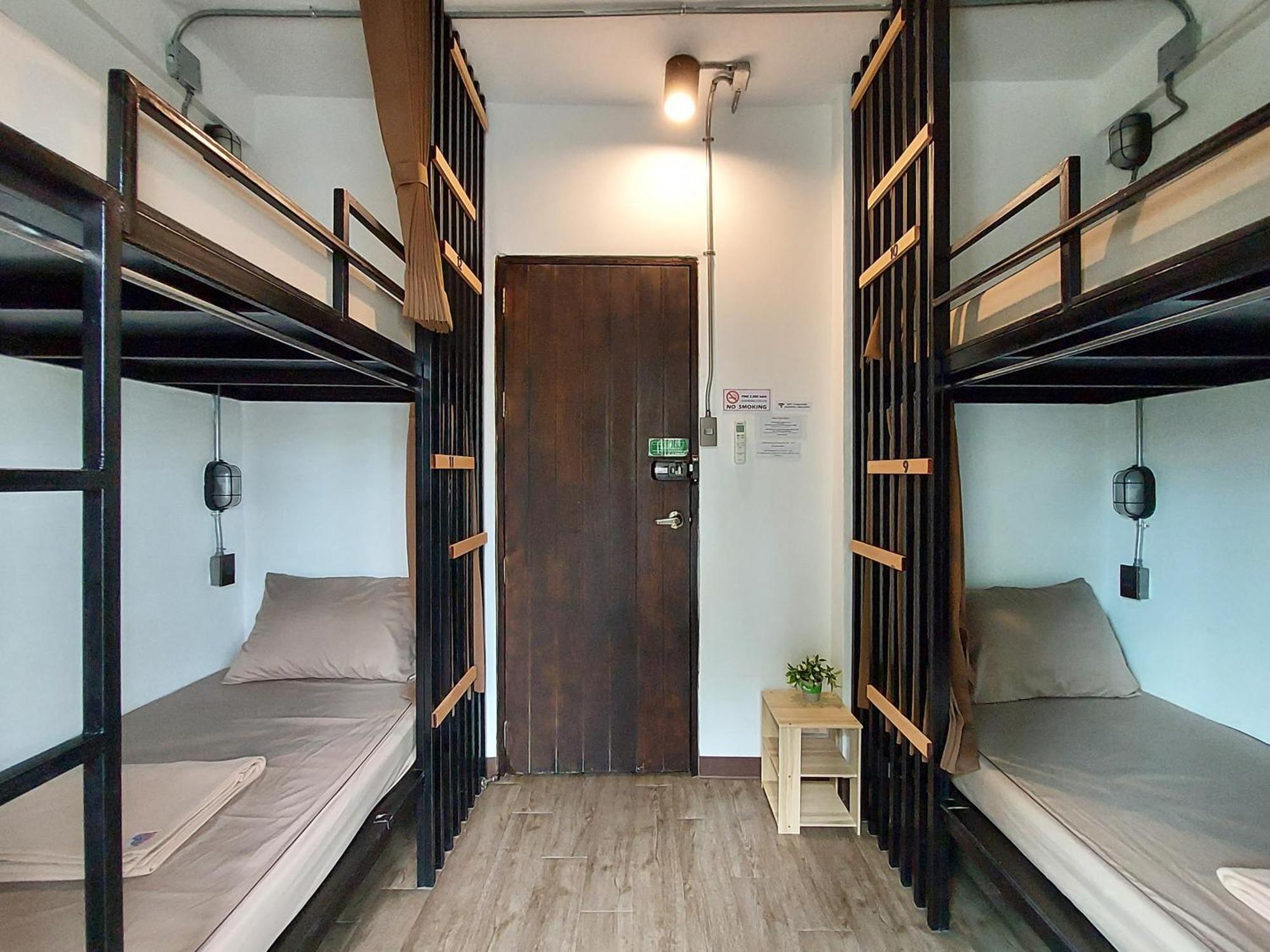 Feel Good Hostel *