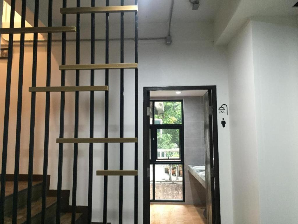 Feel Good Hostel