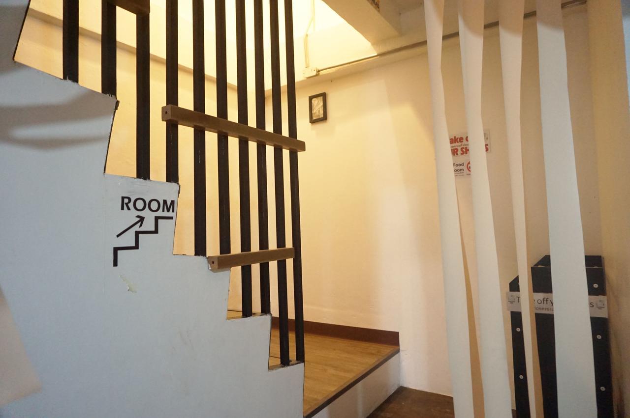 Feel Good Hostel